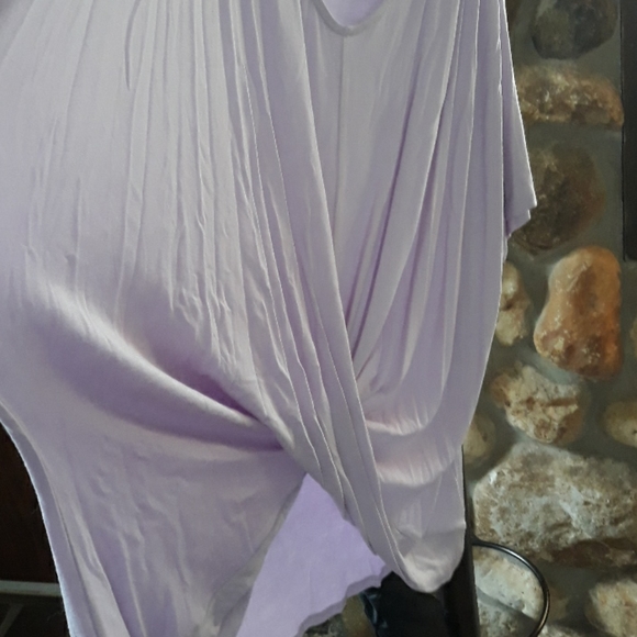 Top - Picture 3 of 4